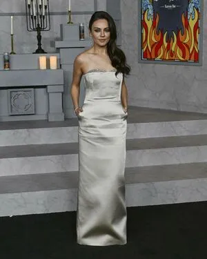 Mila Kunis OnlyFans Leaked Free Thumbnail Picture - #haz9Kar8vx