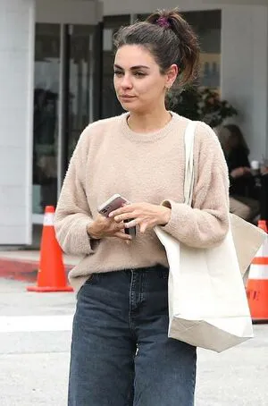 Mila Kunis OnlyFans Leaked Free Thumbnail Picture - #oBabaXcycP
