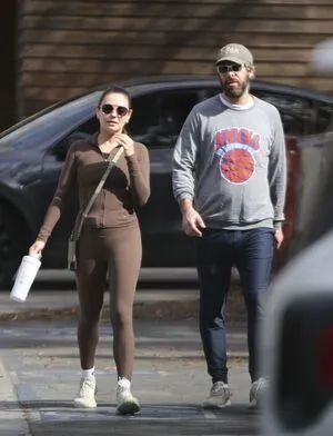 Mila Kunis OnlyFans Leaked Free Thumbnail Picture - #ushl1lofLt