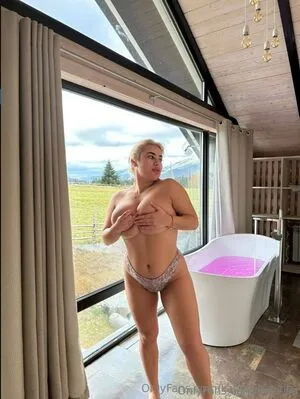 Mila Lia OnlyFans Leaked Free Thumbnail Picture - #9NTVap8kEx