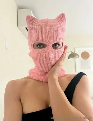 Mila Mask OnlyFans Leaked Free Thumbnail Picture - #tg25FPg2y6