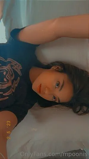 Mila Poonis OnlyFans Leaked Free Thumbnail Picture - #2S8ZBXCE1g