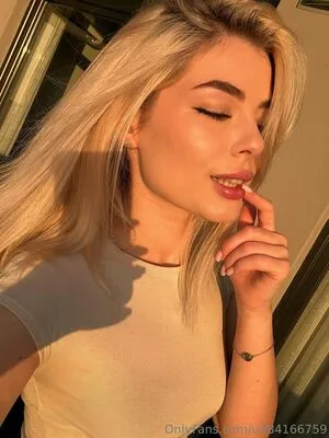 Milabbyfree OnlyFans Leaked Free Thumbnail Picture - #74AYMIF216