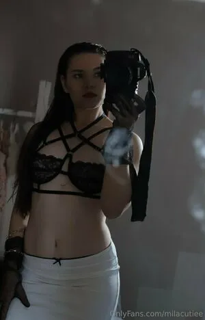 Milacutiee OnlyFans Leaked Free Thumbnail Picture - #C6dAjuDB39