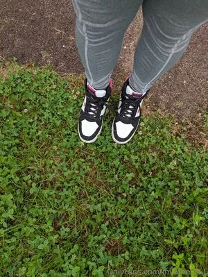 Milafeet261 OnlyFans Leaked Free Thumbnail Picture - #QVDk2cb5E2