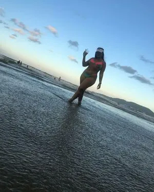 Milagros Ferreyra346 OnlyFans Leaked Free Thumbnail Picture - #5PHXrhobgr
