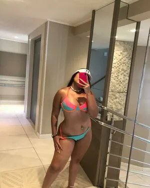 Milagros Ferreyra346 OnlyFans Leaked Free Thumbnail Picture - #wkummrx0dc