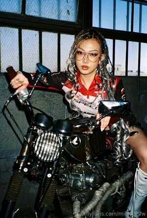 Milakoisfw OnlyFans Leaked Free Thumbnail Picture - #09I1gjq2yG