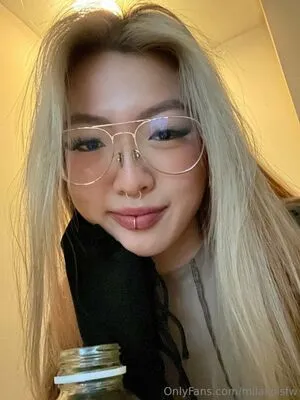 Milakoisfw OnlyFans Leaked Free Thumbnail Picture - #04VxyrOUXH