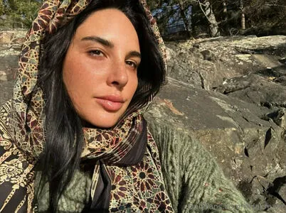 Milakream OnlyFans Leaked Free Thumbnail Picture - #9xzEed20q8