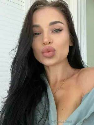 Milana Moor OnlyFans Leaked Free Thumbnail Picture - #1NmxInhAVF