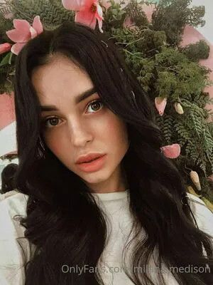 Milana Moor OnlyFans Leaked Free Thumbnail Picture - #c0IgLsQJEf
