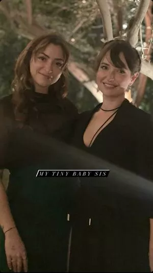 Milana Vayntrub OnlyFans Leaked Free Thumbnail Picture - #F9ccfux55o