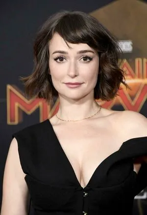 Milana Vayntrub OnlyFans Leaked Free Thumbnail Picture - #m4SMcjEly1