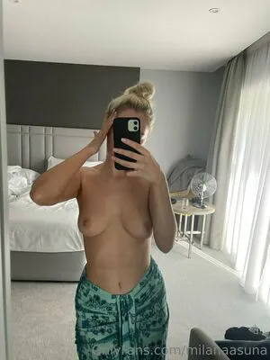 Milanaasuna OnlyFans Leaked Free Thumbnail Picture - #NmzdiffkDf