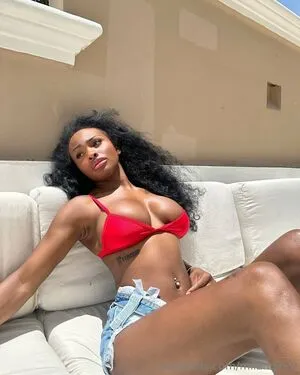 Milandior3 OnlyFans Leaked Free Thumbnail Picture - #Yelcv7373j