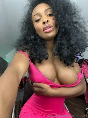Milandior3 OnlyFans Leaked Free Thumbnail Picture - #xyroVYfxYv