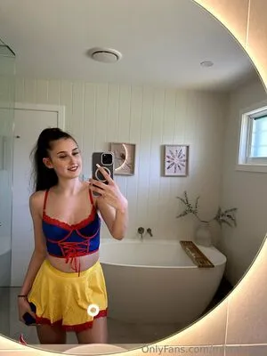 Milani May OnlyFans Leaked Free Thumbnail Picture - #CaGkPf7MXj