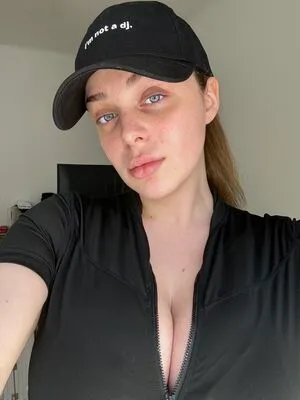 Milaxmarie OnlyFans Leaked Free Thumbnail Picture - #8j7ZRnK5vN