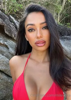 Milechka OnlyFans Leaked Free Thumbnail Picture - #X27OcRCjrh