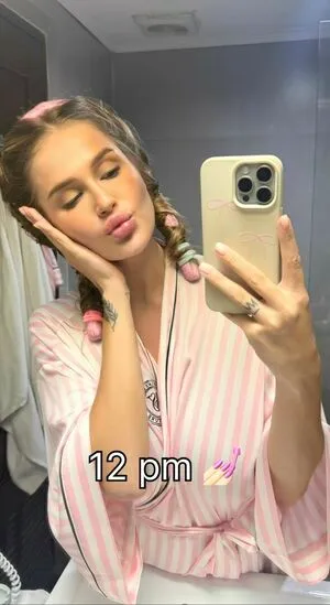 Milena Melnichuk OnlyFans Leaked Free Thumbnail Picture - #LwoT33MUGa