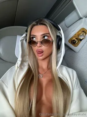 Milevskate OnlyFans Leaked Free Thumbnail Picture - #ByKRhLxe64