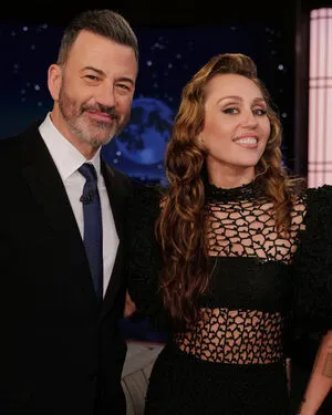 Miley Cyrus OnlyFans Leaked Free Thumbnail Picture - #0WPnO5H7EV