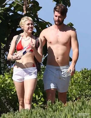 Miley Cyrus OnlyFans Leaked Free Thumbnail Picture - #2sBdjm4uYp