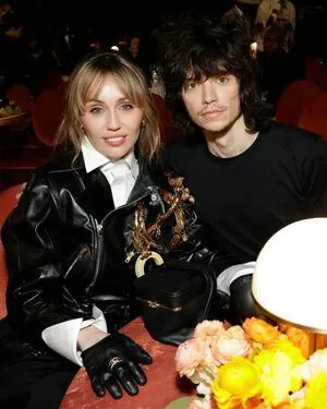 Miley Cyrus OnlyFans Leaked Free Thumbnail Picture - #39IpCY9t7P