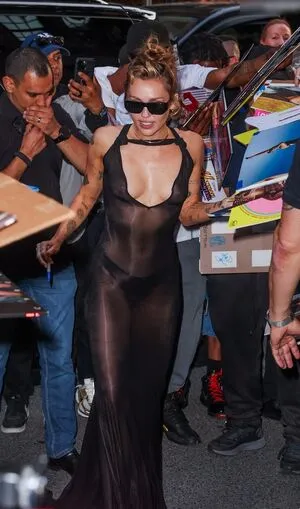 Miley Cyrus OnlyFans Leaked Free Thumbnail Picture - #4qIw6j3JdM