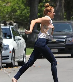 Miley Cyrus OnlyFans Leaked Free Thumbnail Picture - #5irnvA6tTX