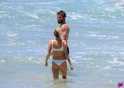 Miley Cyrus OnlyFans Leaked Free Thumbnail Picture - #9zhu8qqK71