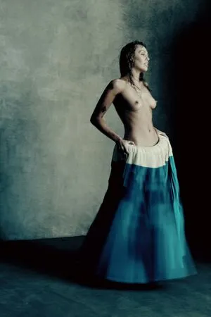 Miley Cyrus OnlyFans Leaked Free Thumbnail Picture - #AxkwUcfYhA