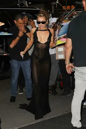 Miley Cyrus OnlyFans Leaked Free Thumbnail Picture - #CepavzPd0f