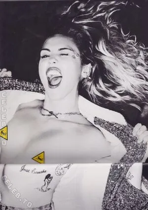 Miley Cyrus OnlyFans Leaked Free Thumbnail Picture - #DwRajcIF3Y