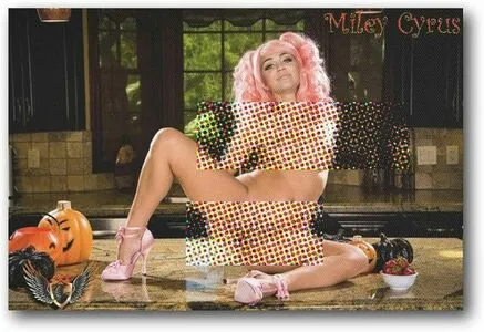 Miley Cyrus OnlyFans Leaked Free Thumbnail Picture - #E4RDZ3u6qt