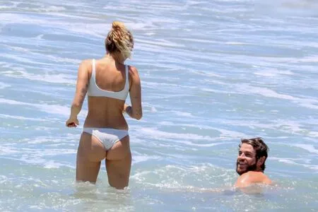 Miley Cyrus OnlyFans Leaked Free Thumbnail Picture - #FDzTyWJBX1
