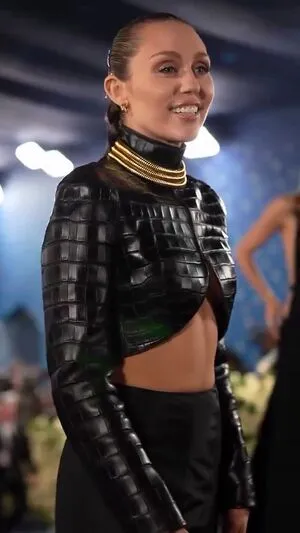 Miley Cyrus OnlyFans Leaked Free Thumbnail Picture - #FT5PEYIyZH