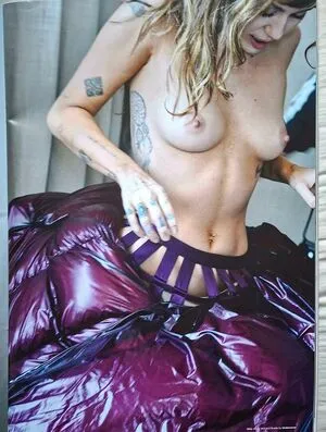 Miley Cyrus OnlyFans Leaked Free Thumbnail Picture - #GkewoTdcMA
