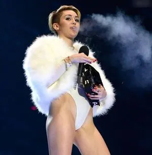 Miley Cyrus OnlyFans Leaked Free Thumbnail Picture - #Gyqdwl4OJD