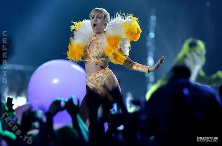 Miley Cyrus OnlyFans Leaked Free Thumbnail Picture - #HNTX6zeqnE