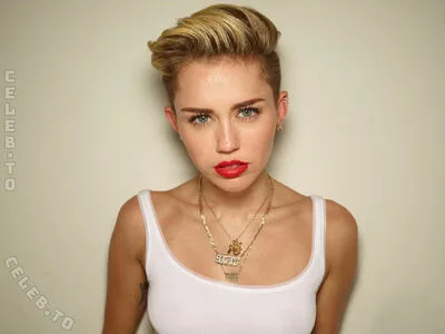Miley Cyrus OnlyFans Leaked Free Thumbnail Picture - #IJGsB2VOhx