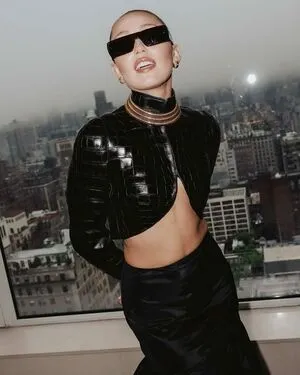Miley Cyrus OnlyFans Leaked Free Thumbnail Picture - #JC9CpYvSKH