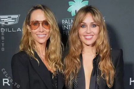 Miley Cyrus OnlyFans Leaked Free Thumbnail Picture - #JqGcd0BmQs