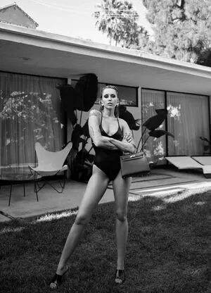 Miley Cyrus OnlyFans Leaked Free Thumbnail Picture - #NXO4LyyZkY
