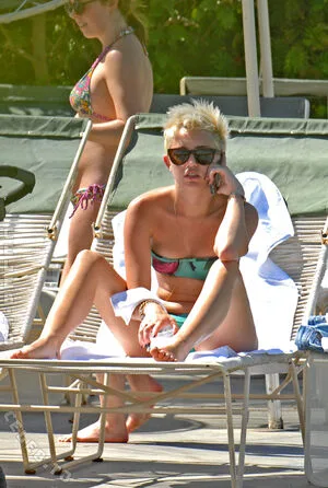 Miley Cyrus OnlyFans Leaked Free Thumbnail Picture - #OAUnQhrvkb