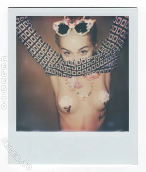 Miley Cyrus OnlyFans Leaked Free Thumbnail Picture - #QSL9MJzXPT