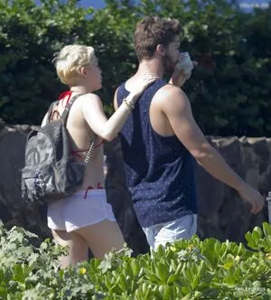 Miley Cyrus OnlyFans Leaked Free Thumbnail Picture - #RWVgvmPU0w
