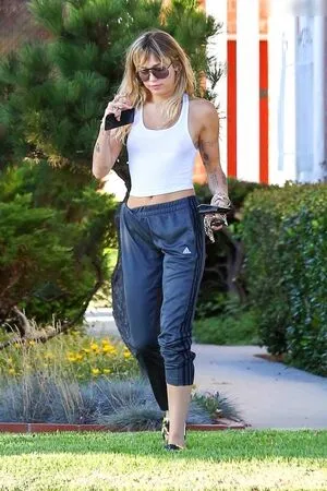 Miley Cyrus OnlyFans Leaked Free Thumbnail Picture - #WekXzVICzS