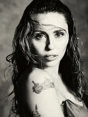 Miley Cyrus OnlyFans Leaked Free Thumbnail Picture - #ZKG2r5jwe1